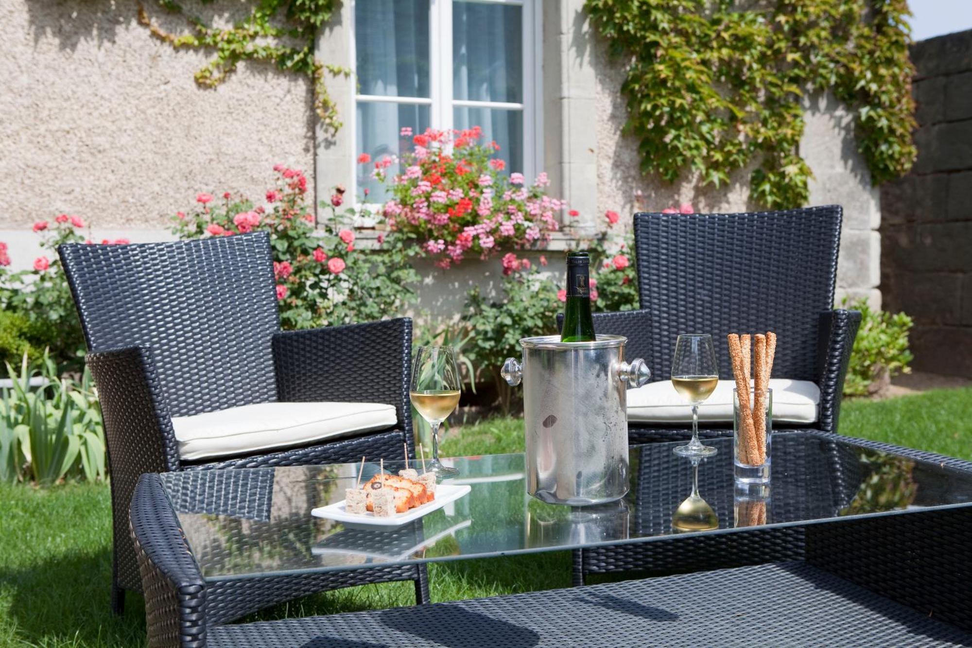Semblançay Logis Hotels Restaurant La Mere Hamard מראה חיצוני תמונה