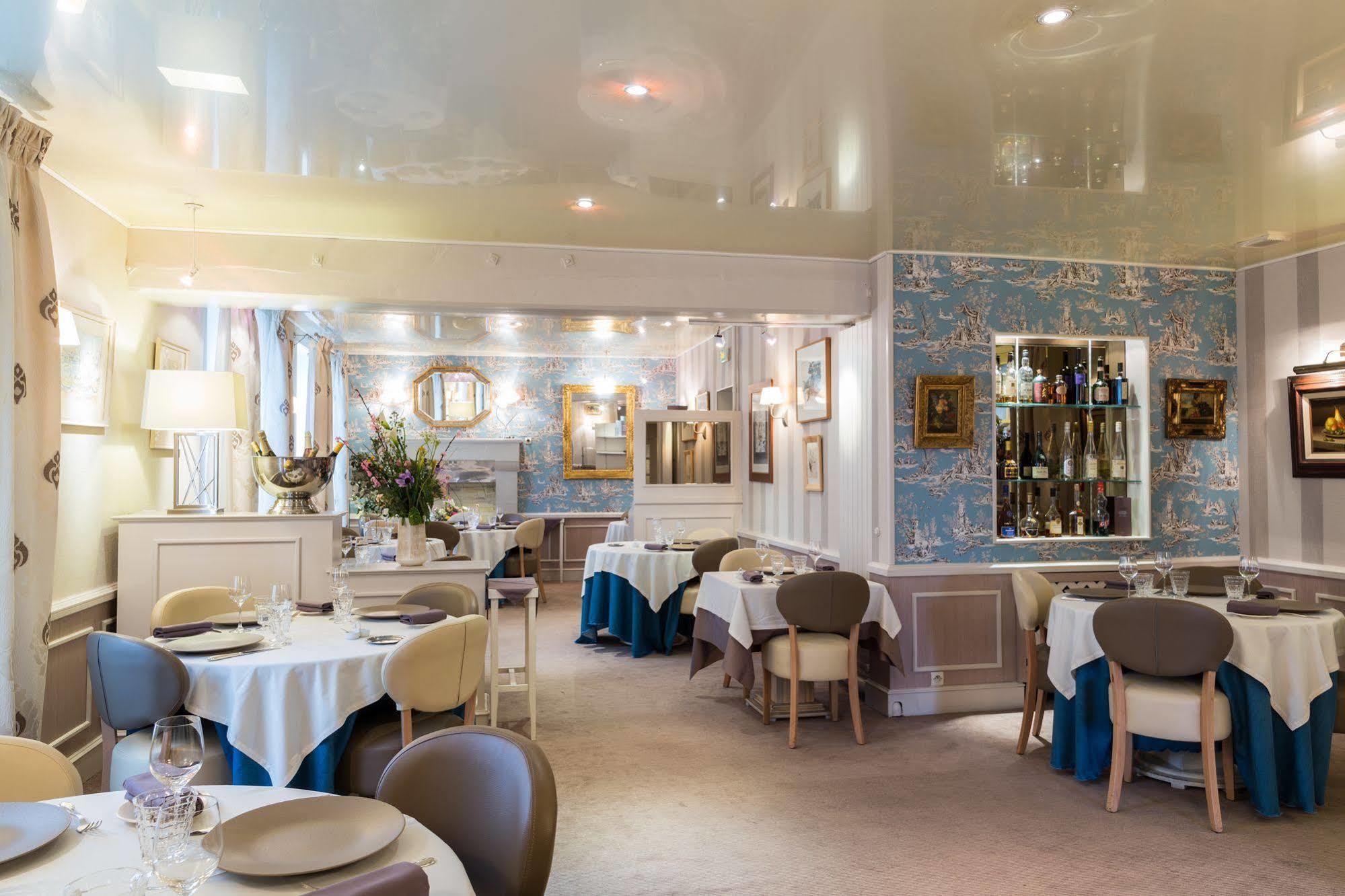 Semblançay Logis Hotels Restaurant La Mere Hamard מראה חיצוני תמונה