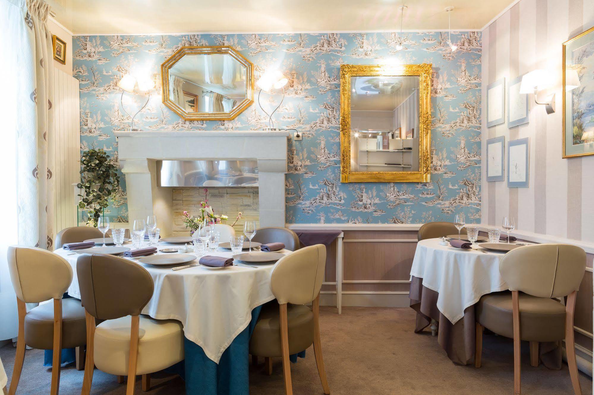 Semblançay Logis Hotels Restaurant La Mere Hamard מראה חיצוני תמונה